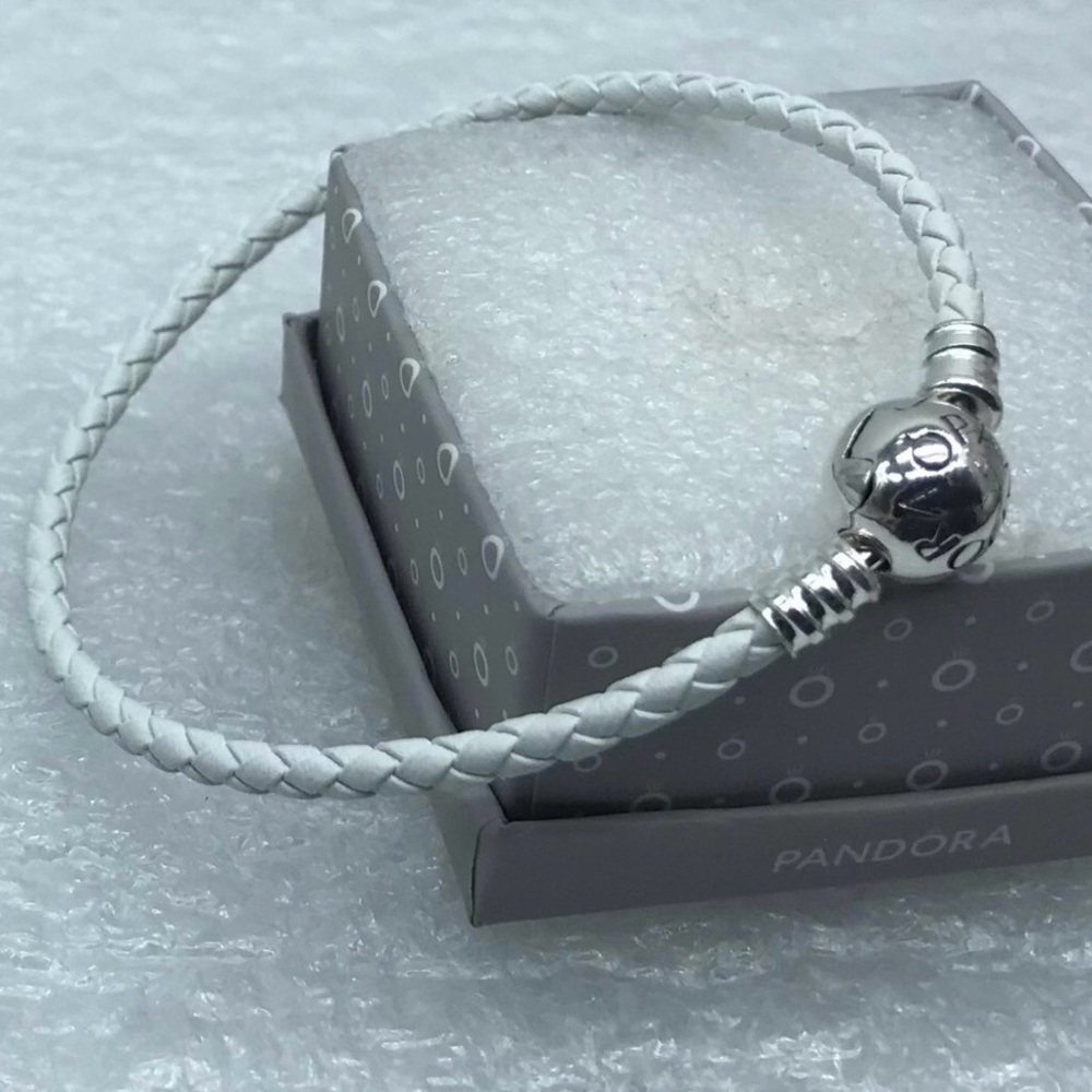 Pandora,”17CM Single Ivory White Braided Leather  Clasp  “ 17CM/6.69 Inches